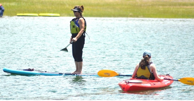 Near Drowning Prompts Call for Paddleboarders to Wear Life Vests