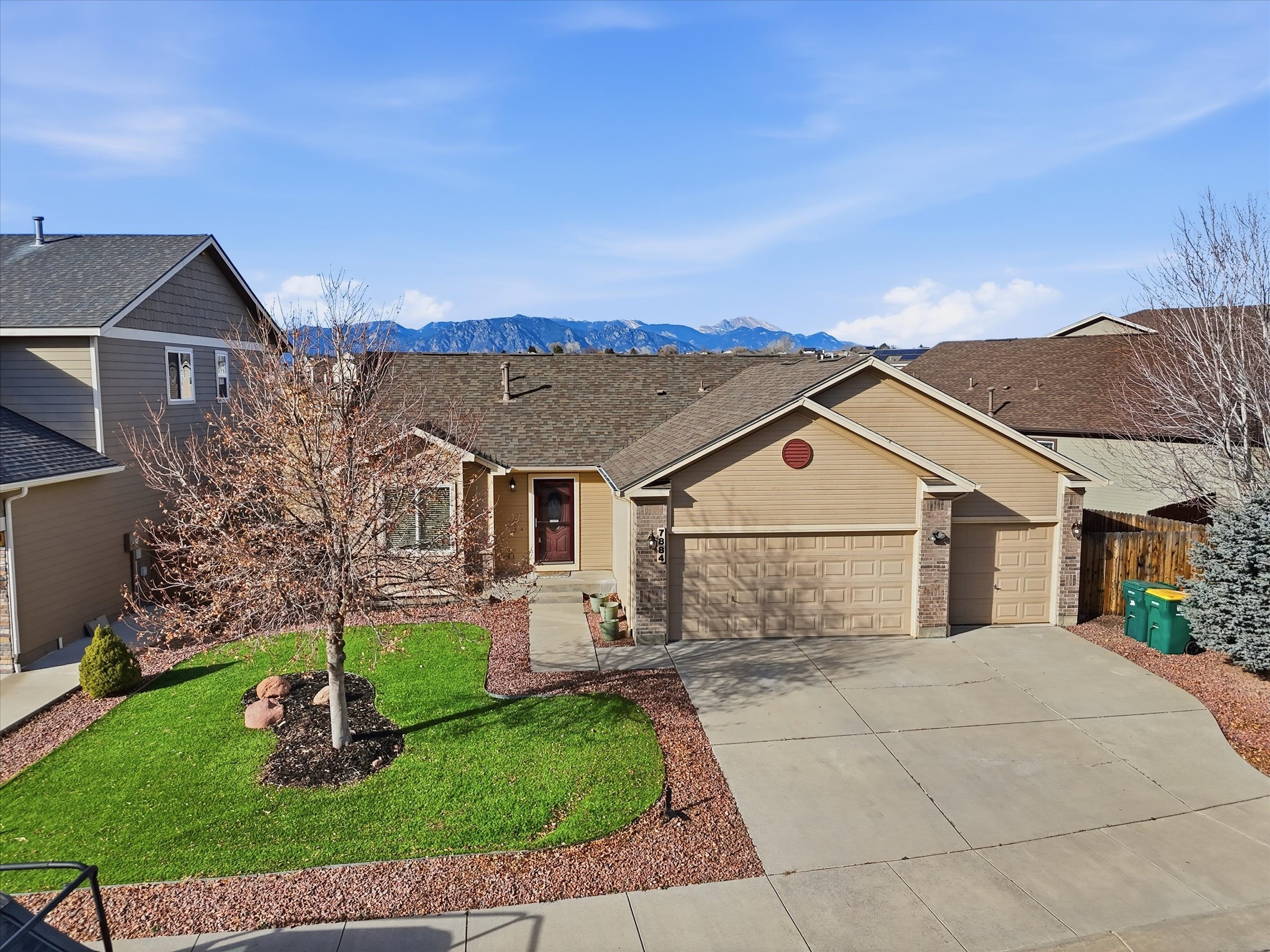 Home of The Week: Mesa Ridge With Mountain Views